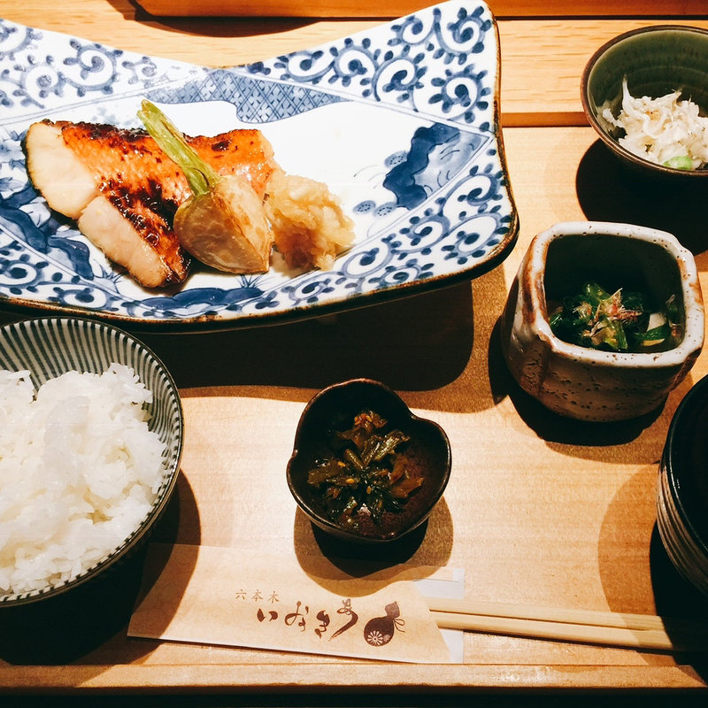 定食(六本木いなきあ)