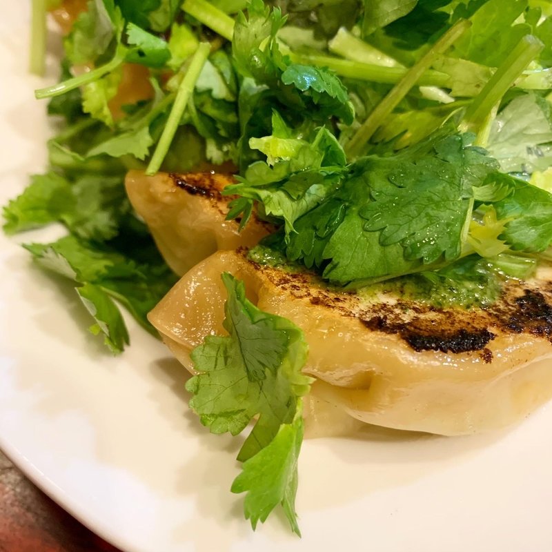 バジル薫るパクチー餃子(バーミヤン 調布駅南店)