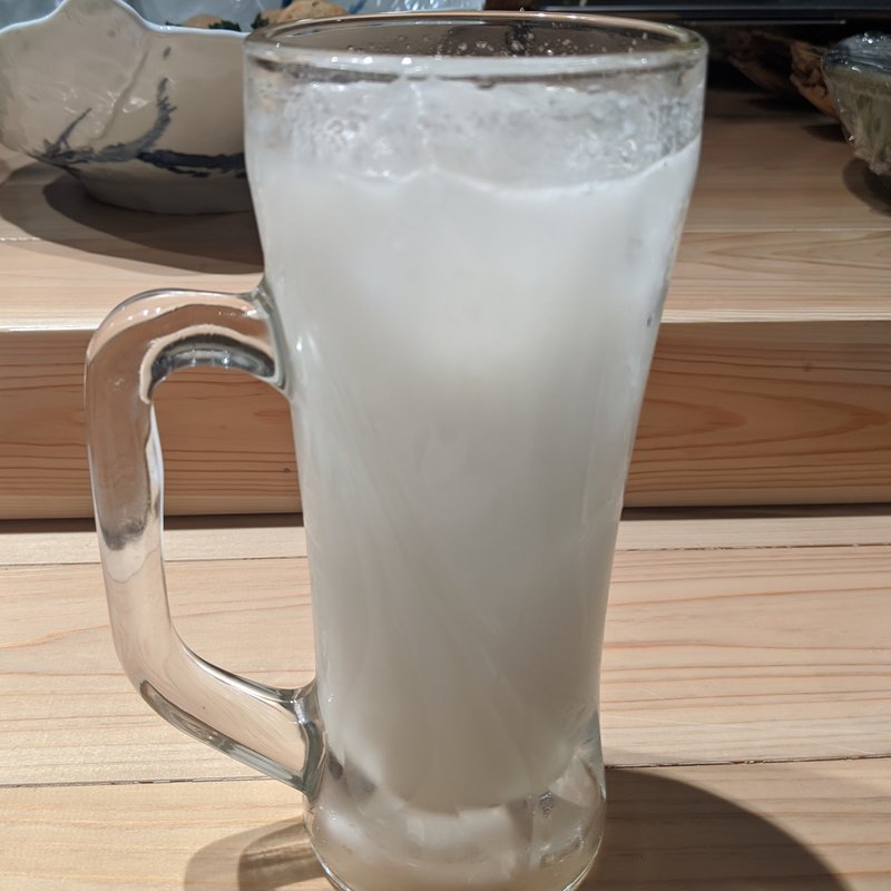 カルピスどぶろくサワー(うおや　坐唯杏)