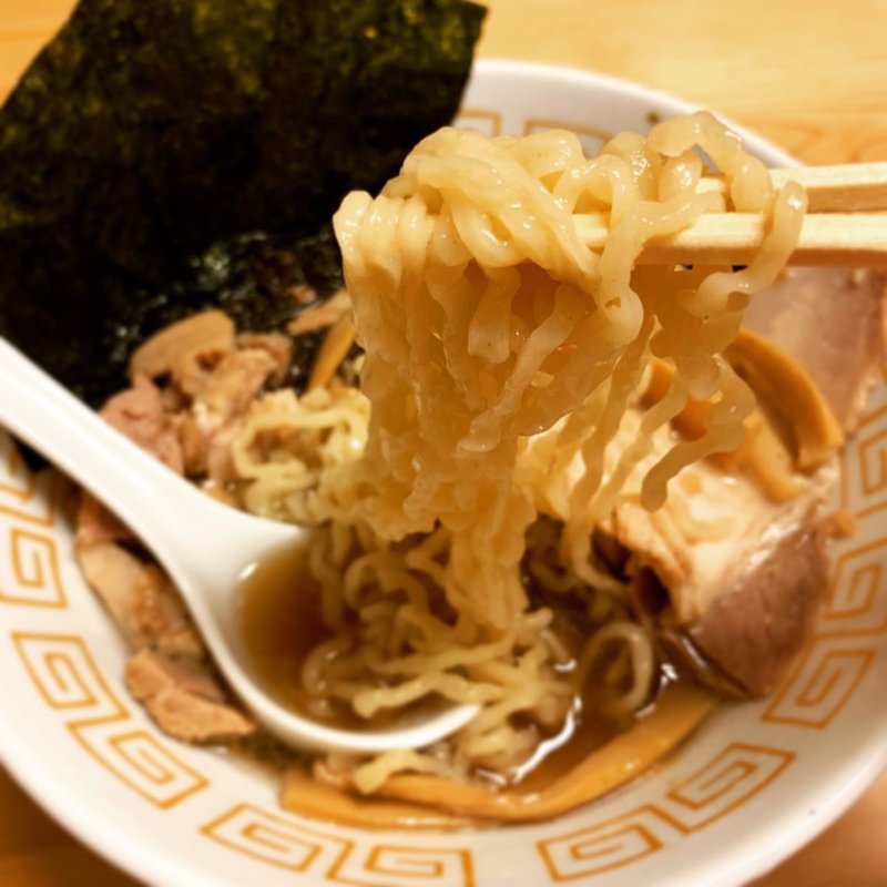 煮干し中華(るうすと)