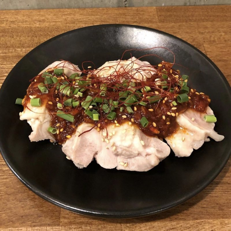 よだれ鶏(籃らん（らんらん）)