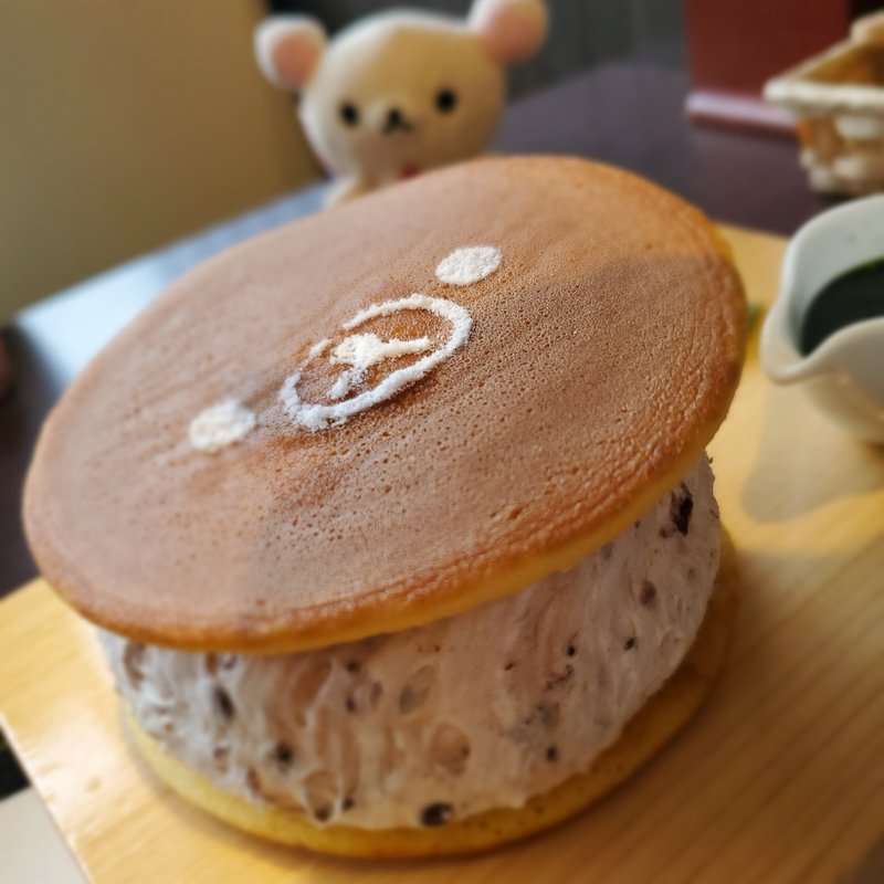 リラックマのふんわり生どら焼き(リラックマ茶房)