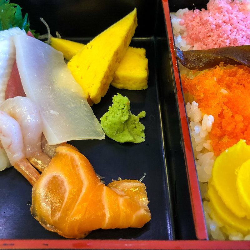 豊玉ちらし(桃太郎寿司 豊玉店)