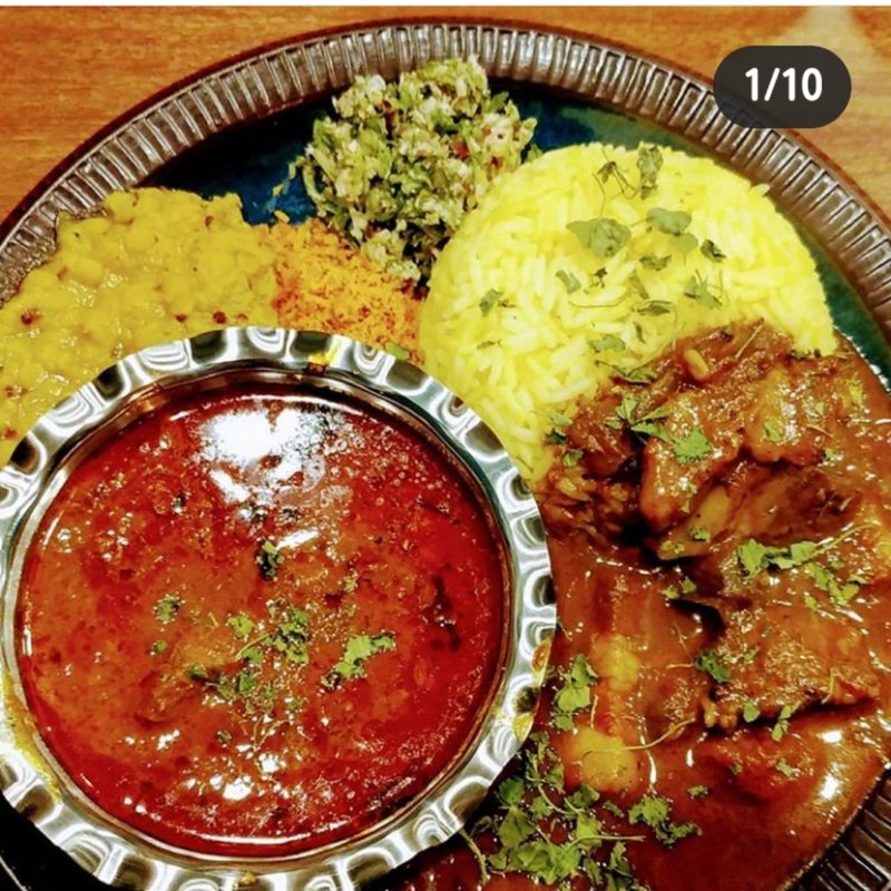 2種盛り(ブンブンスパイスカレー)