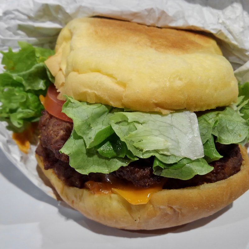 チーズバーガー(コストコホールセール　 新三郷店　ベーカリー （COSTCO）)