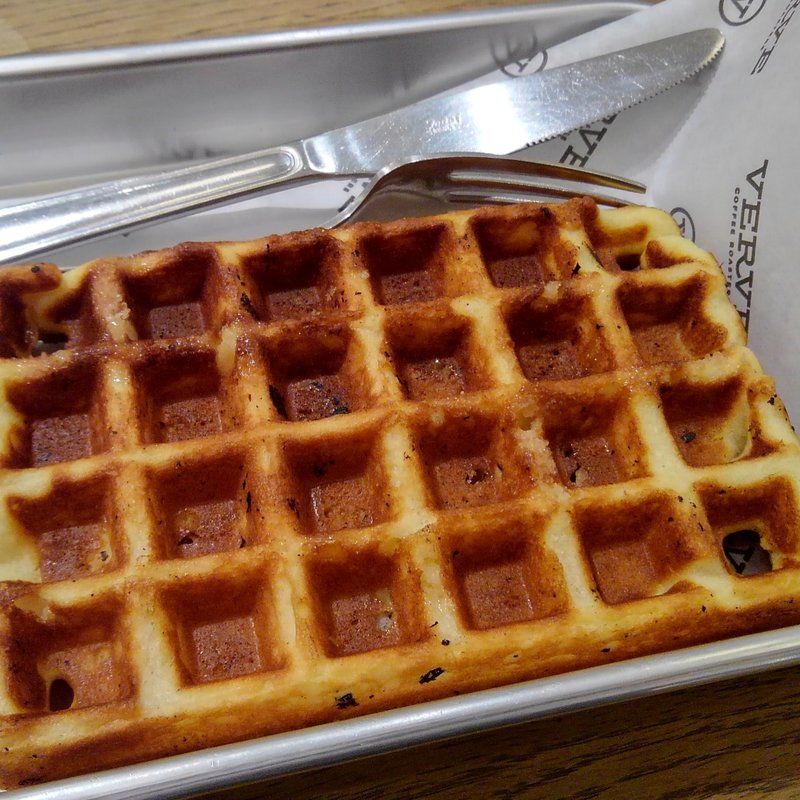 ワッフル(VERVE COFFEE ROASTERS SHINJUKU)