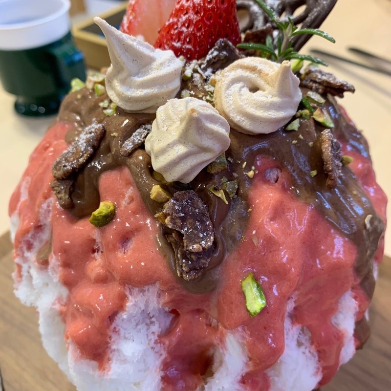 恋する苺ちゃん(かき氷専門店SANGO)