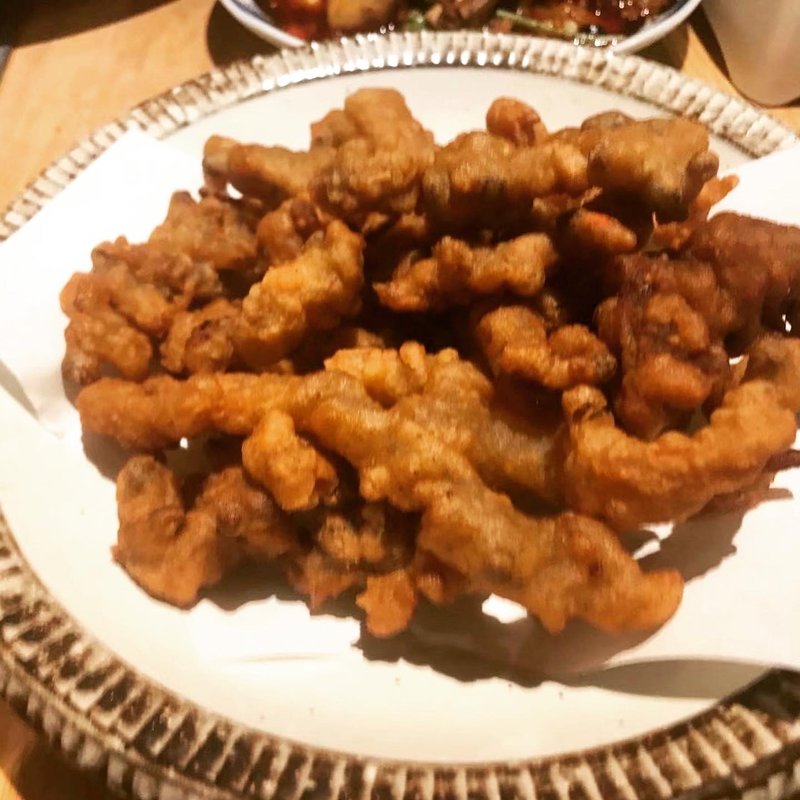 重慶風豚の香味揚げ(真巴石‐シンバセイ‐ 薬膳火鍋 しゃぶしゃぶ 渋谷店)