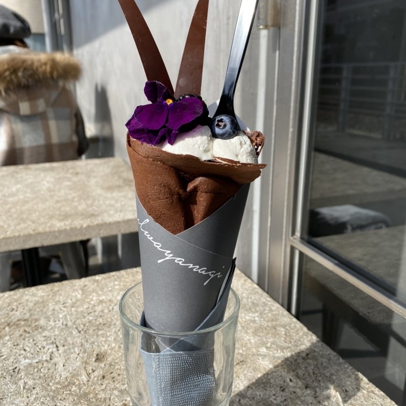 クレープビジューショコラティラミス(PATISSERIE ASAKO IWAYANAGI)