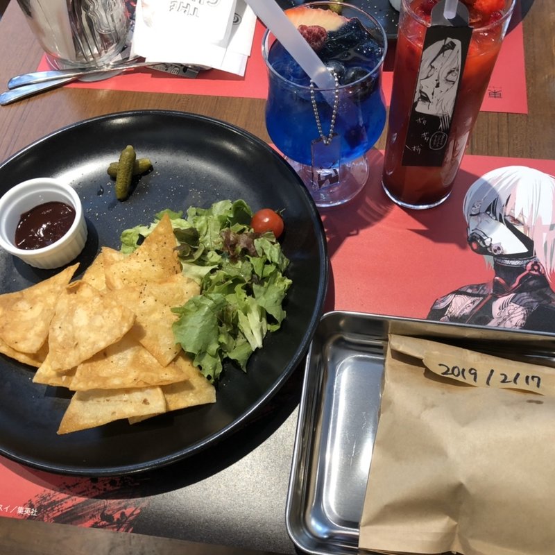 オウルの鮮血パイナップルジュース(THE GUEST cafe&diner 心斎橋パルコ店)