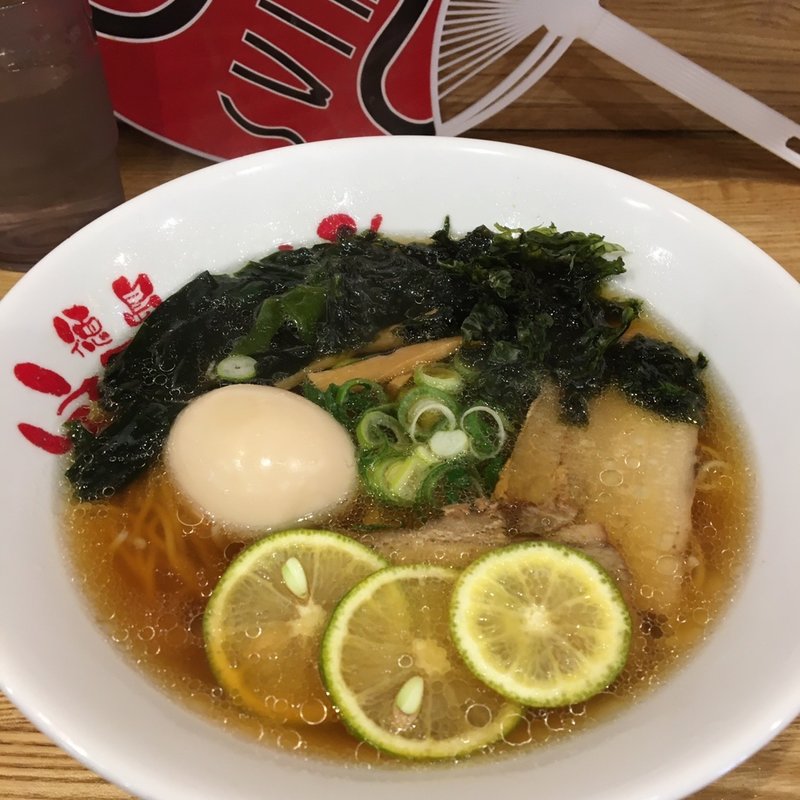 渦潮ラーメン　小(宝ラーメン 徳島駅前店)