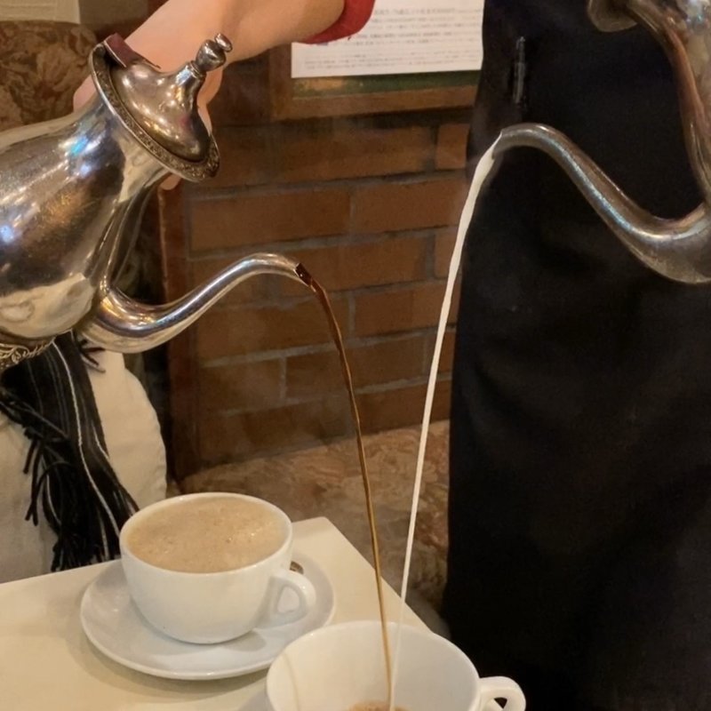 カフェオレ(珈琲美学 アベ （ABE）)