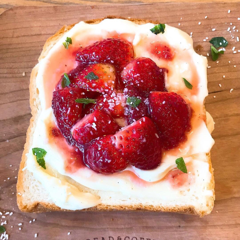 のいちごカスタード(レブレッソ(Le BRESSO) 目黒武蔵小山店)