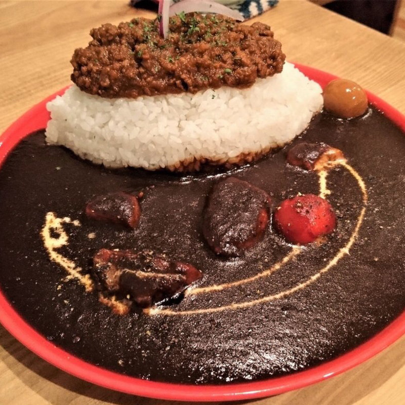 二種盛り ドライカレー&チキンカレー(YOUNG)