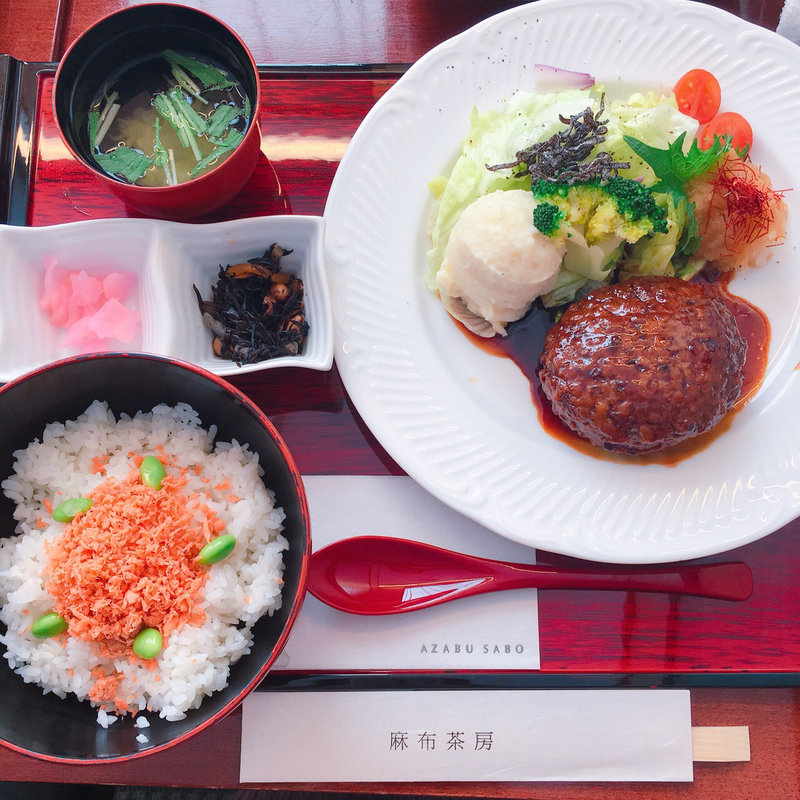 おろし照り焼きハンバーグ御膳(麻布茶房 アトレ亀戸店)