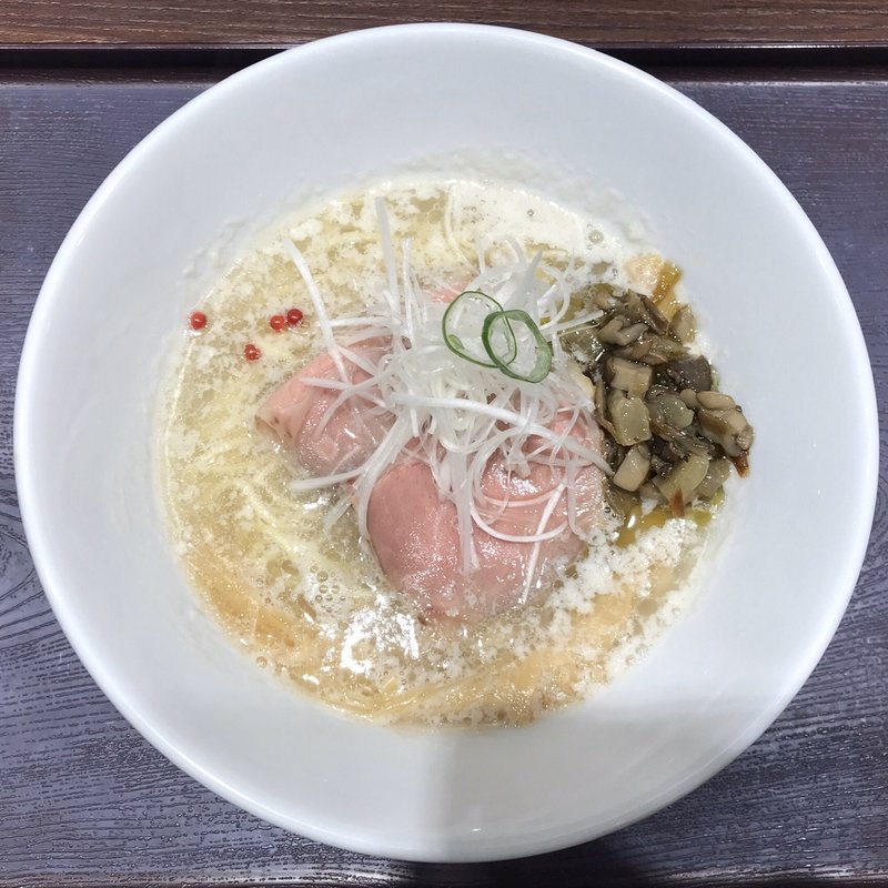 店主きまぐれ‼︎たち白湯〜芳醇キノコソース〜(北海道ラーメン紀行 )