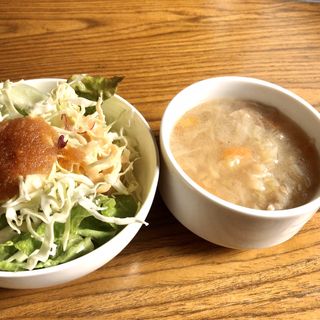 ハンバーグのセット　サラダとスープ(ノワドココ)