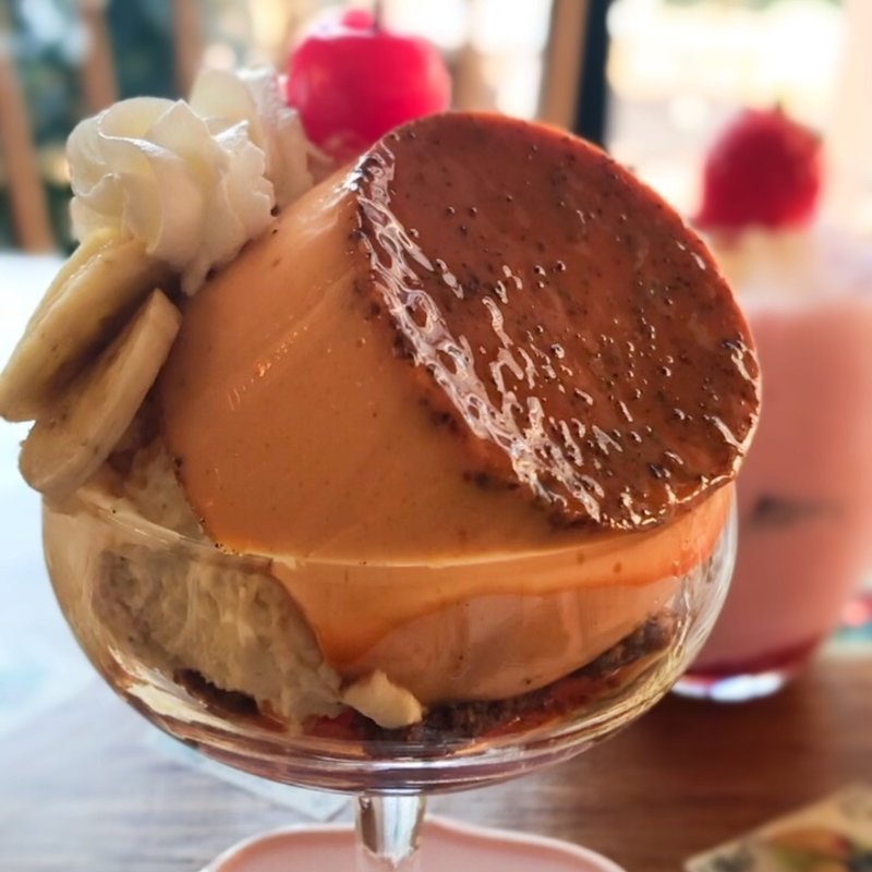 プリンパフェ(フツウニフルウツトサボリパーラー)