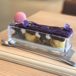 紫芋のモンブラン(Triangle Cafe )