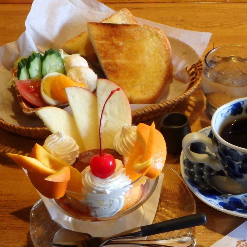 モーニングセット 自家製プリン(珈琲道場 侍)