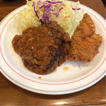 ハンバーグ×魚フライ定食(ニューラホール竹町店)