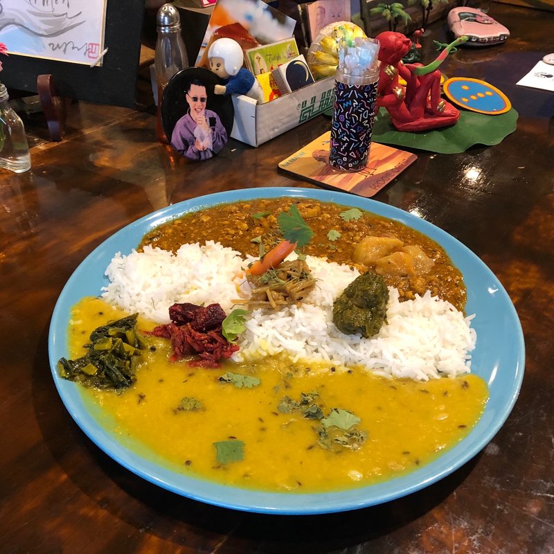 あいがけプレート(イーカ スーク  （EeeK-A-Souk）)