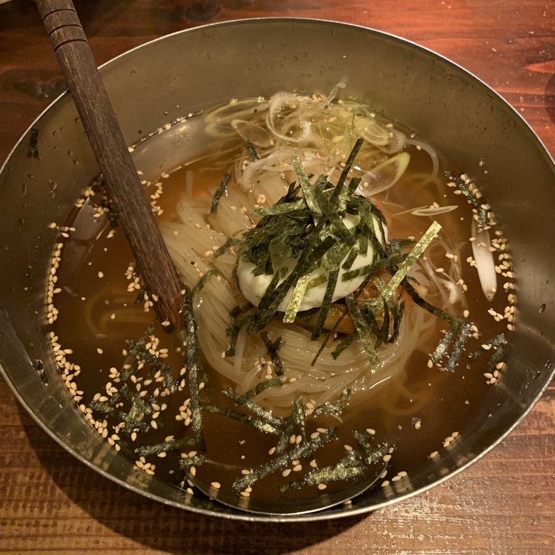 自家製スープの冷麺(炭蔵)