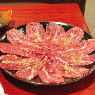 牛ホホ肉(和牛炭火焼肉・韓国料理 じろべ上尾店 )
