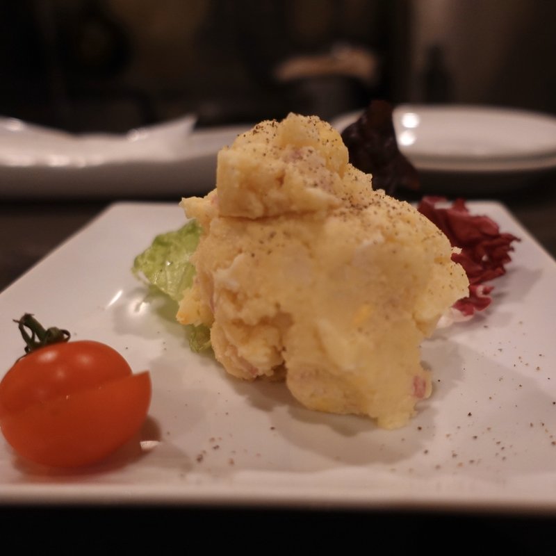 燻！ポテトサラダ(CRAFT BEER アントンビー六本木)