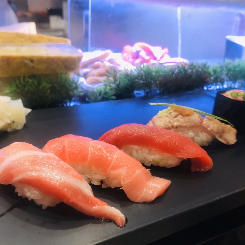 (すしざんまい 東新宿店)