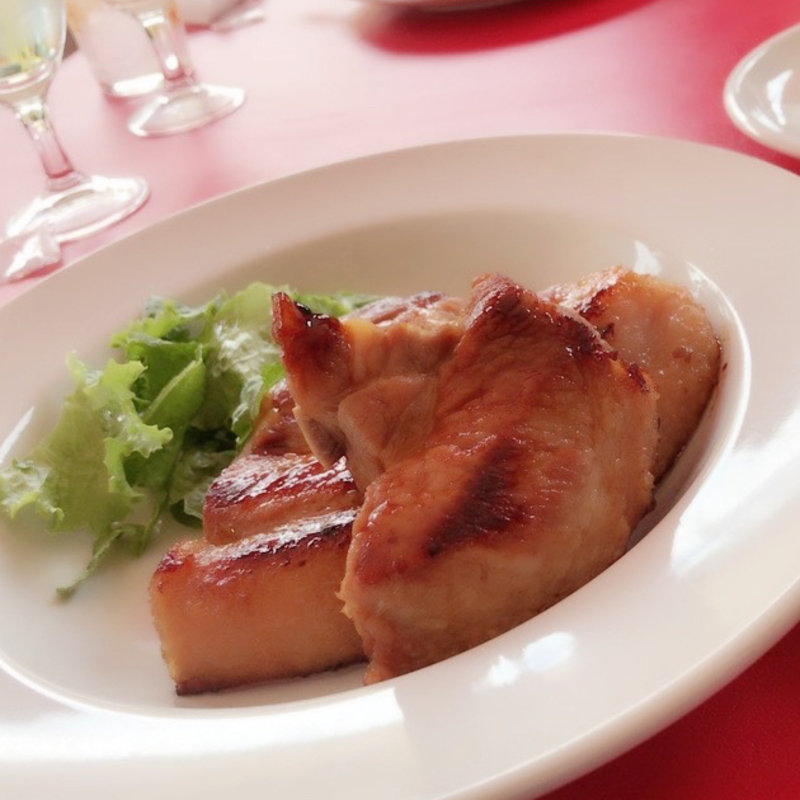 (トラットリア モンテクッチーナ)