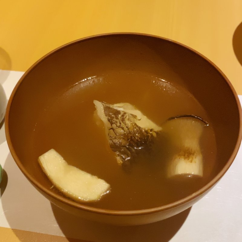 銀むつのお吸い物(なにわ割烹たく庵なんば)