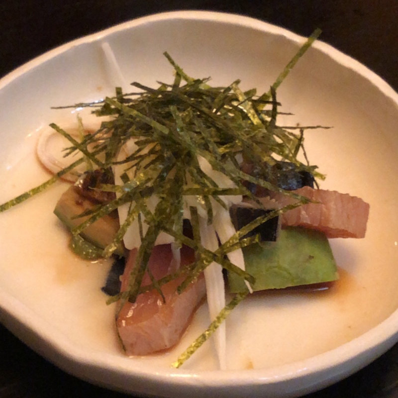 ぶりアボカド(ぎんざ割鮮うち田)