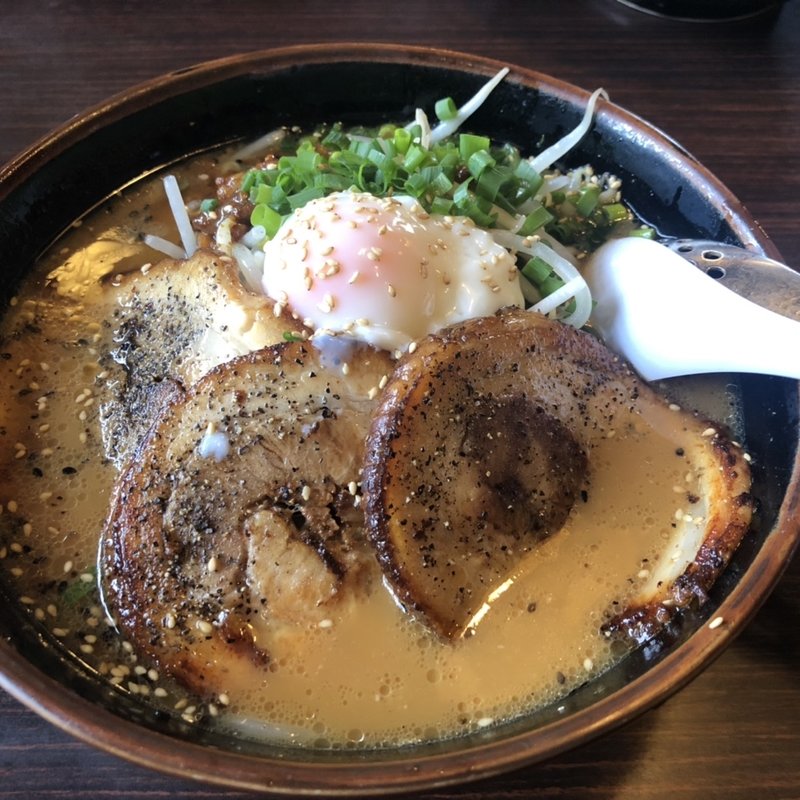 豚骨醤油 炙りチャーシューメン(ラーメン北辰 大杉店)