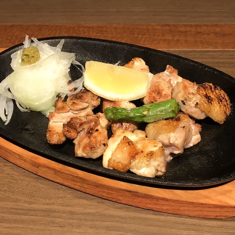 地鶏焼 阿波尾鶏(鶏と酒 ぶち)