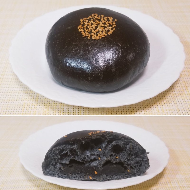 黒胡麻あんぱん(パン・リゾッタ （PAN RIZOTTA）)