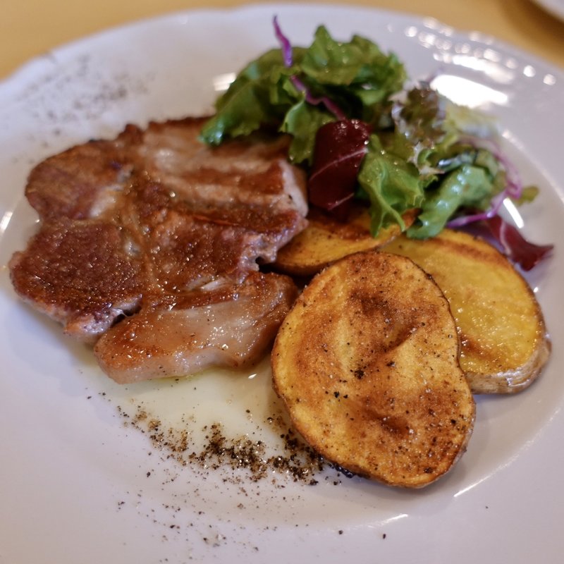 イベリコ豚のロースト(アル チェッポ （AL Ceppo）)