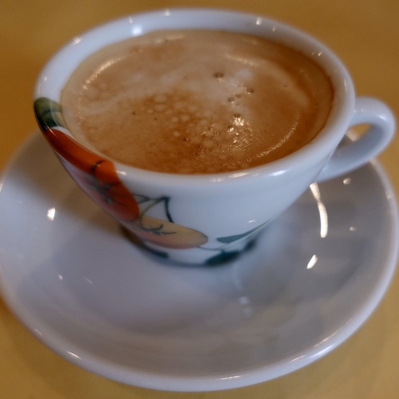 カフェラッテ(アル チェッポ （AL Ceppo）)