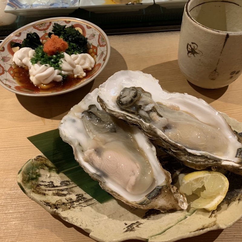 生牡蠣(すし屋の磯勢)