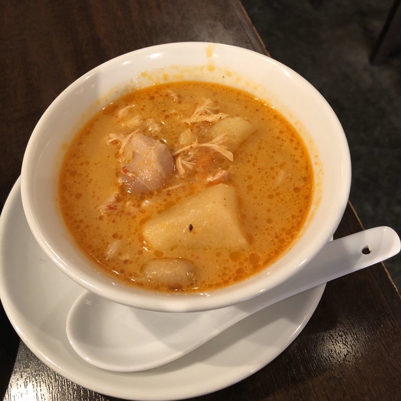 ゲーンマッサマン(ハーフ)(渋谷 ガパオ食堂)