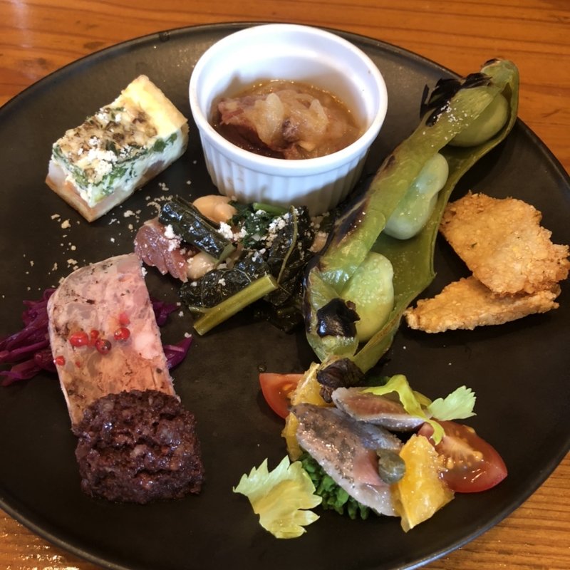 前菜(ワインダイニング 「街角グラス」 町田)