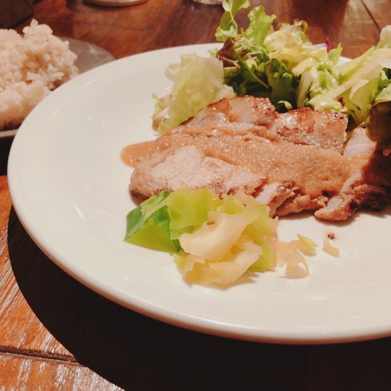 山形豚特上ロースと鳥取県寝かせ熟成生姜(she お肉とお野菜)