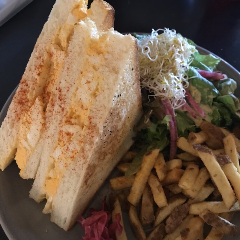 玉子サンドイッチプレート（ランチ）(KOMAZAWA PARK CAFE)