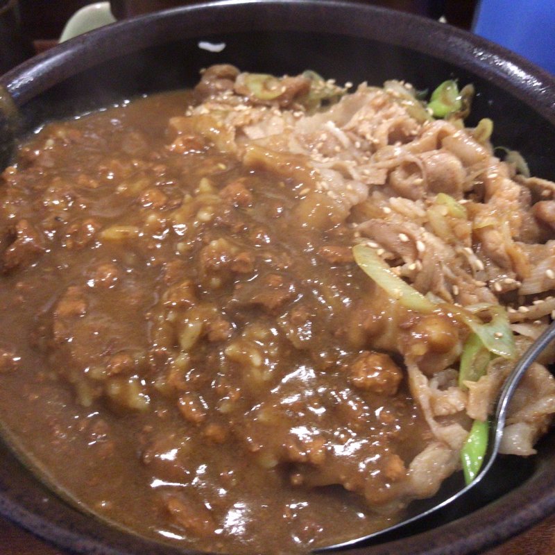 丼達カレー(丼達)