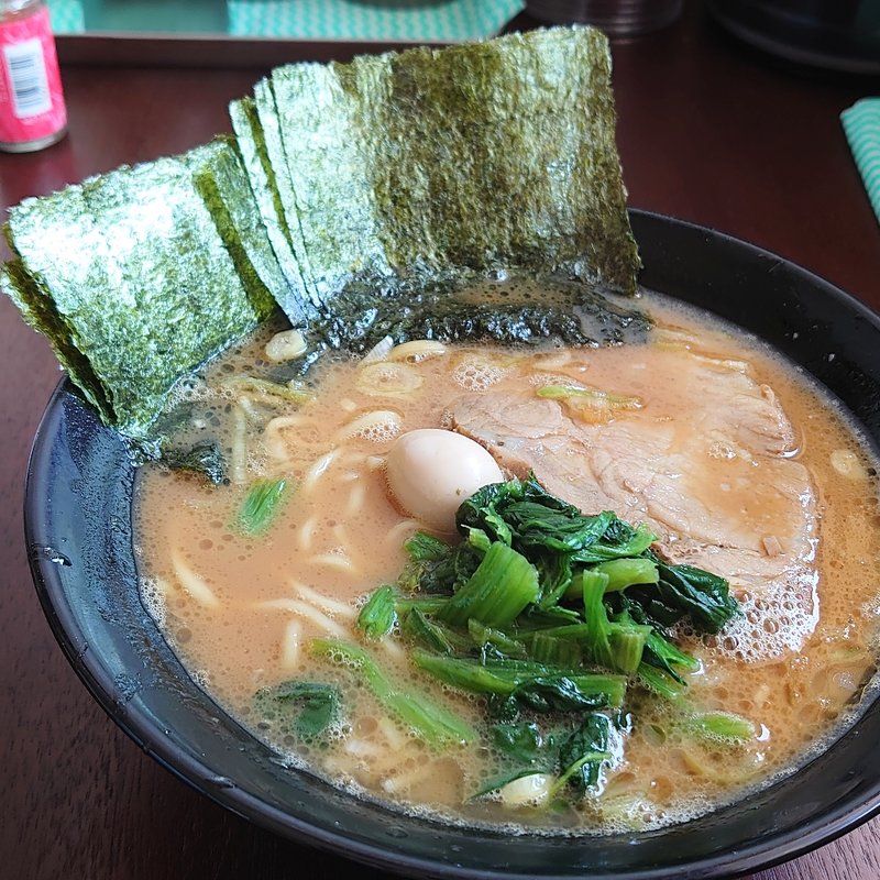 とんこつしょうゆのり増し(豚骨らーめん道)