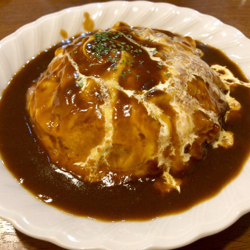 オムカレー(レストラン ミヨシ)