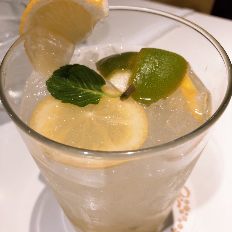 イタリアンソーダ(ライム)(ラ・メゾン アンソレイユターブル ルミネ新宿店 （La Maison ensoleille table）)