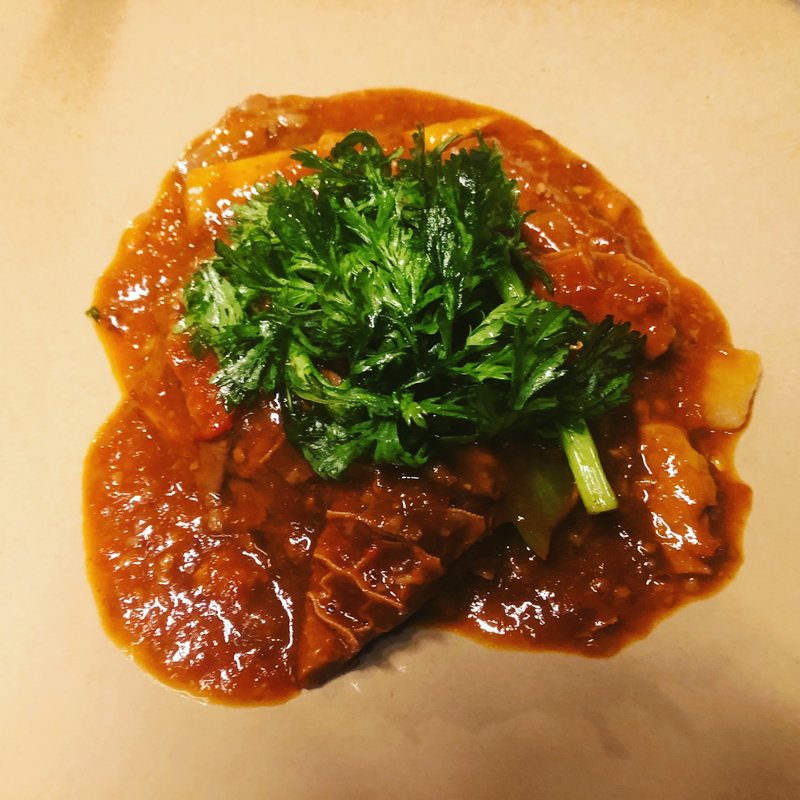 国産和牛トリッパ、ギアラの
トマトとフォンドヴォーの煮込み(ビストロオーズ)