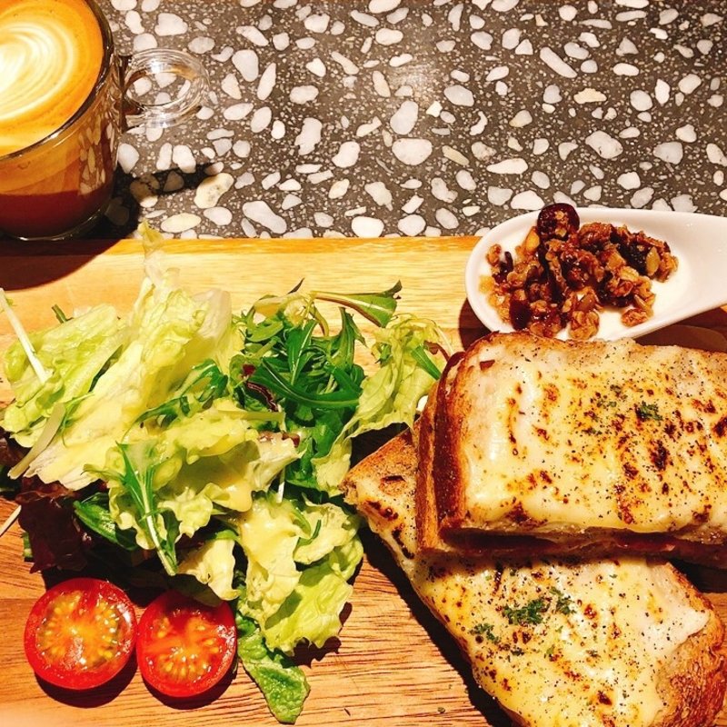 クロックムッシュ(MICASADECO & CAFE KYOTO)