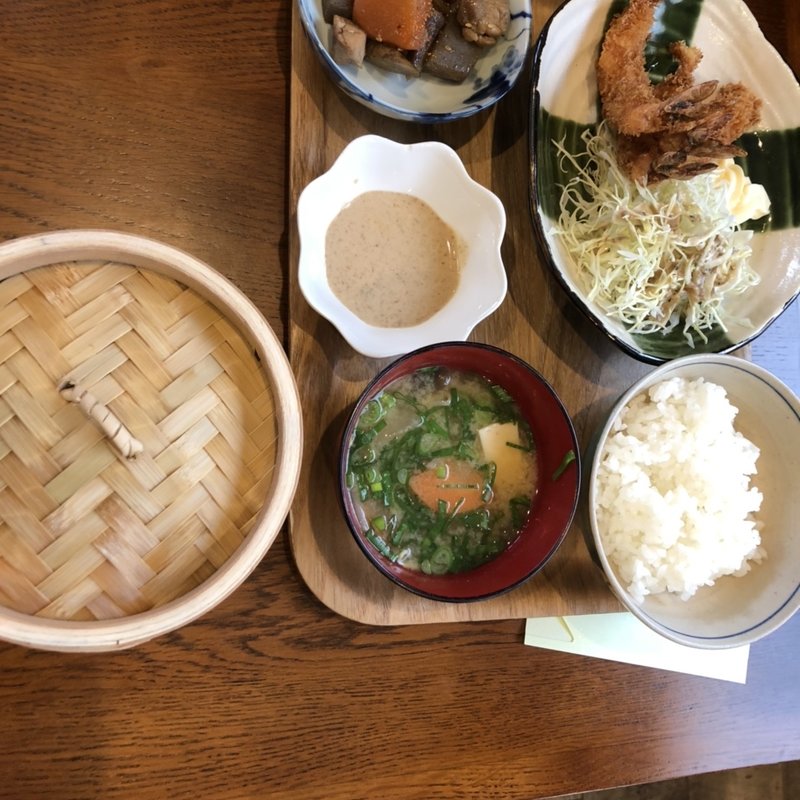 海老フライと野菜のせいろ蒸し(ダイニング&カフェ順風堂)